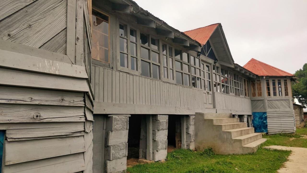 Black Bear Cottage Khajjiar Exterior photo