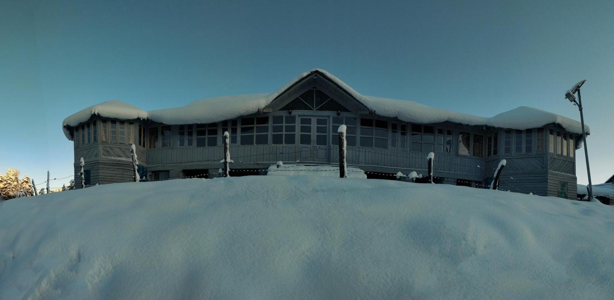 Black Bear Cottage Khajjiar Exterior photo